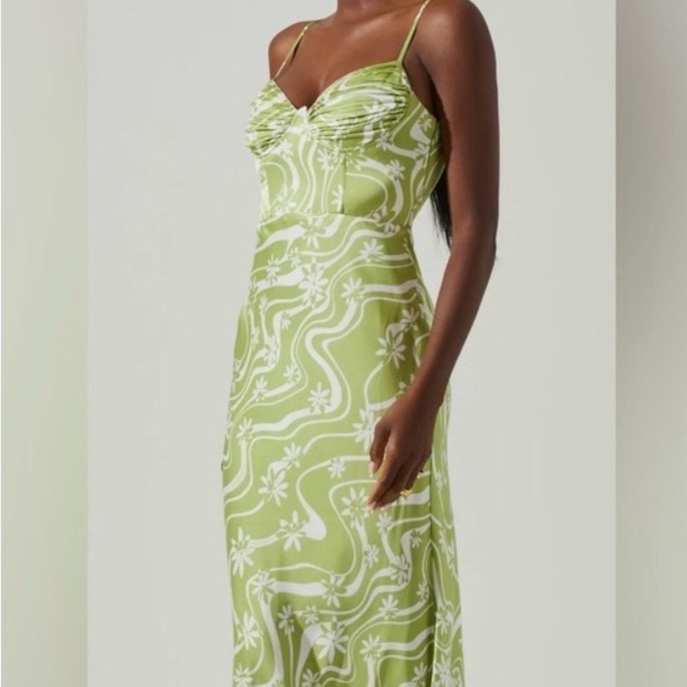 Astr Green and White Floral Dress